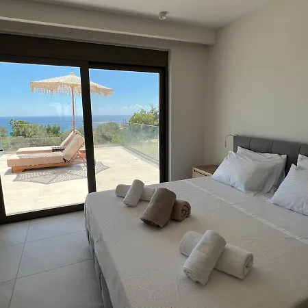 Вилла Thalassa Haven Lourdas