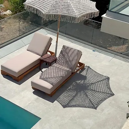 Thalassa Haven Lourdas *