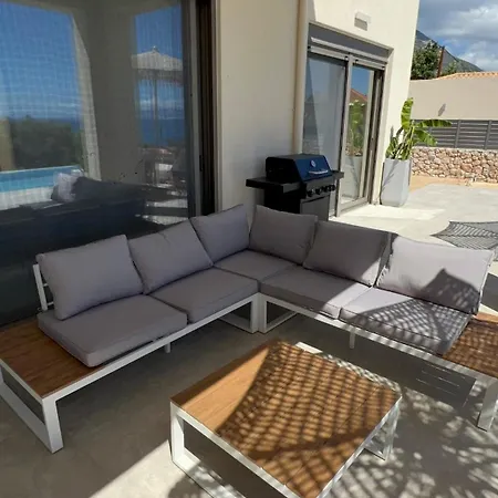 Thalassa Haven Lourdas 빌라